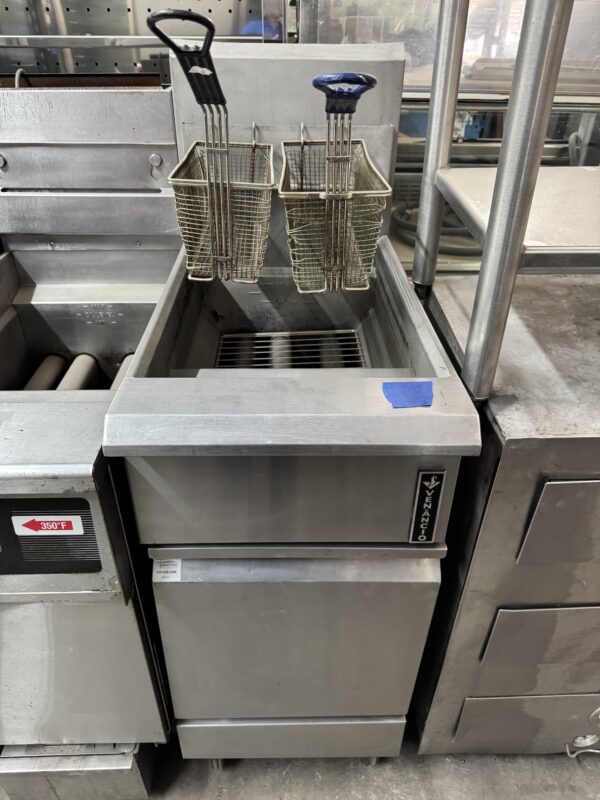 Second Hand Venancio PFR40G-CB